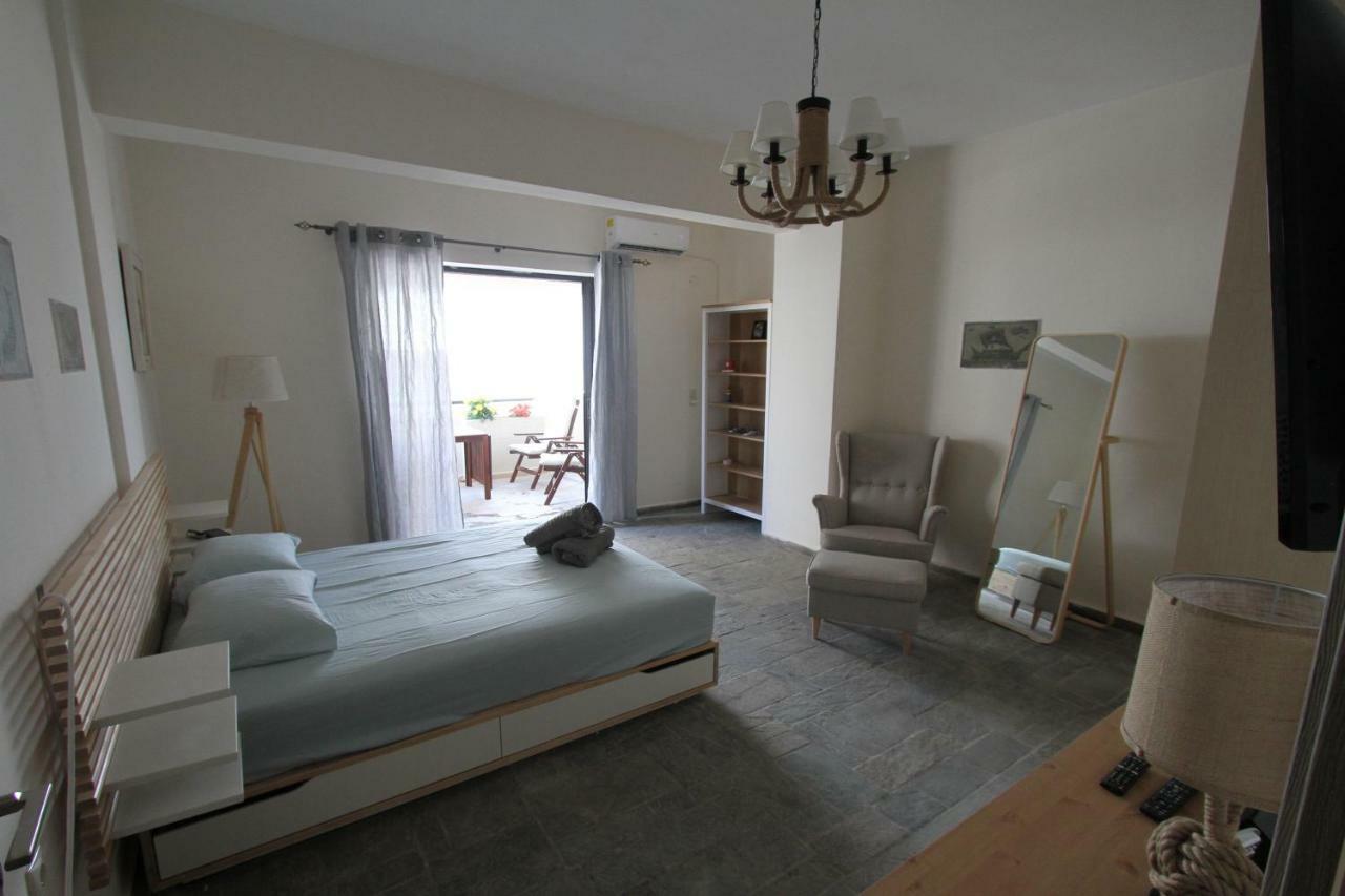 Katerina'S Villa Nea Palatia Exterior photo